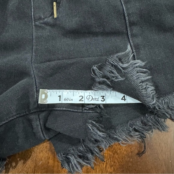 New! Pistola Cooper Salem Black Denim Paperbag Shorts Size Medium - Picture 7 of 8